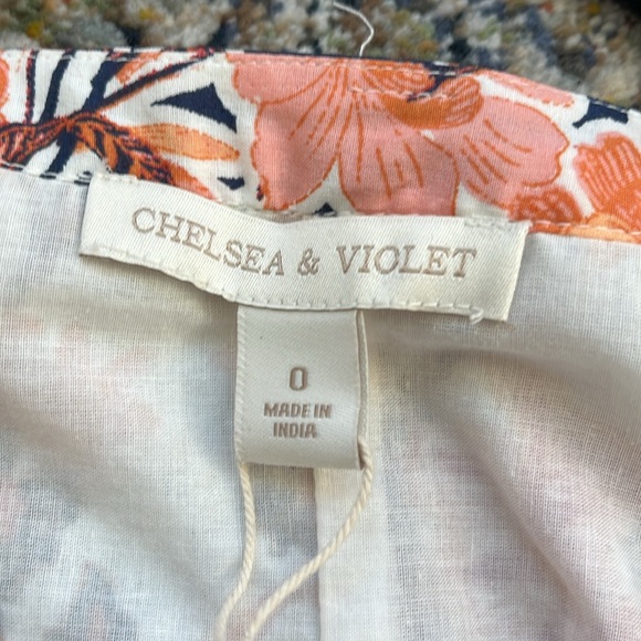 NWT Chelsea & Violet Floral Batik Crop Top - Picture 4 of 9